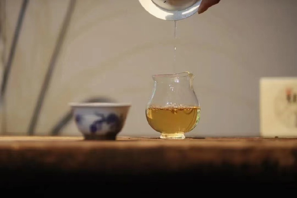 在线AOI设备分享当下定律